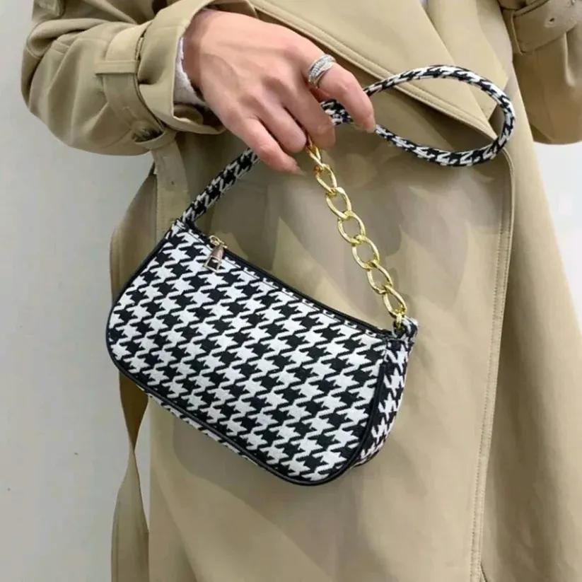 Girls Chain Crossbody Bag